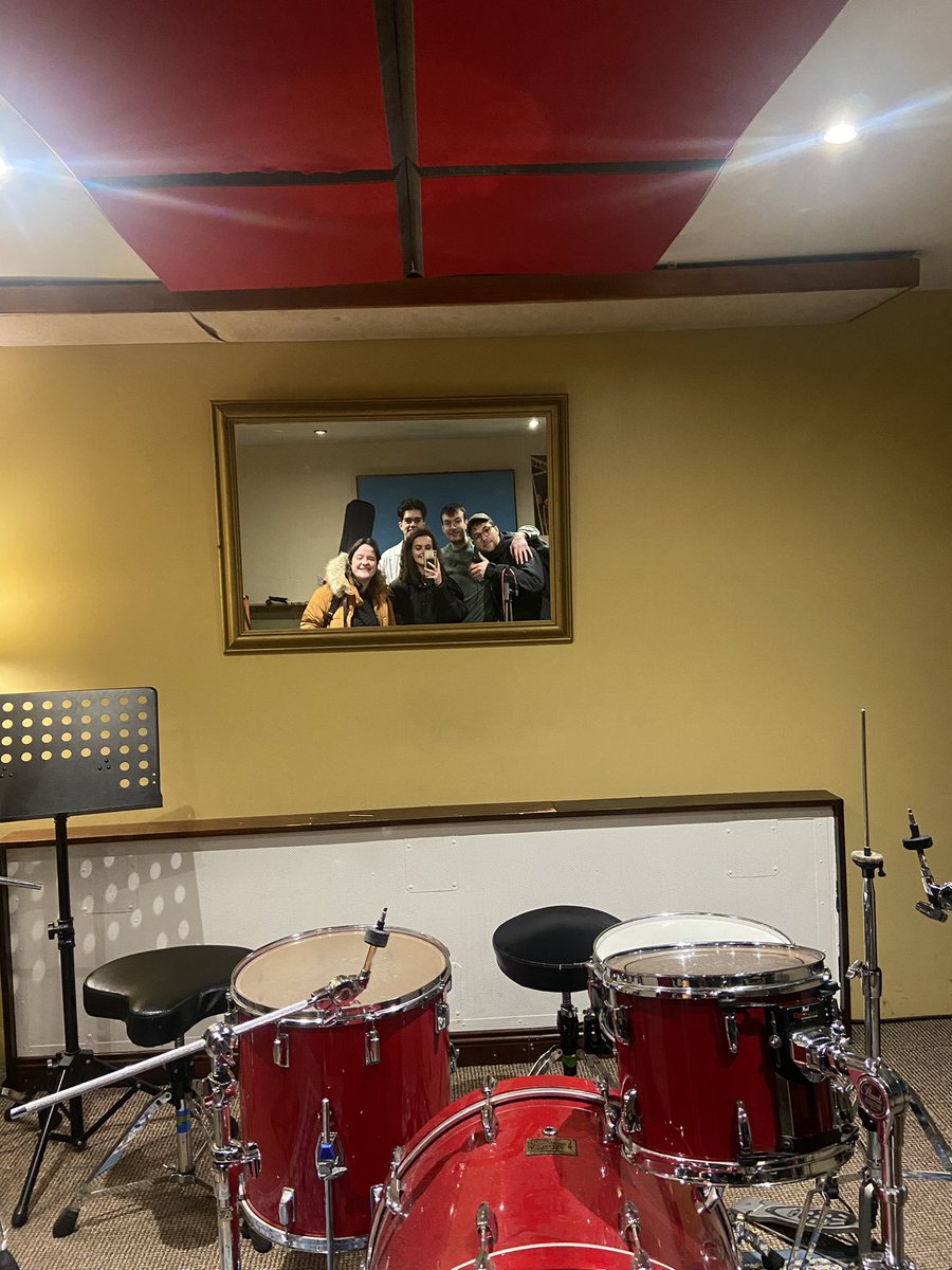 So excited to share what I’ve been working on with my lovely band! Will be a great night with RAAB and Liam Stuart supporting 🙌