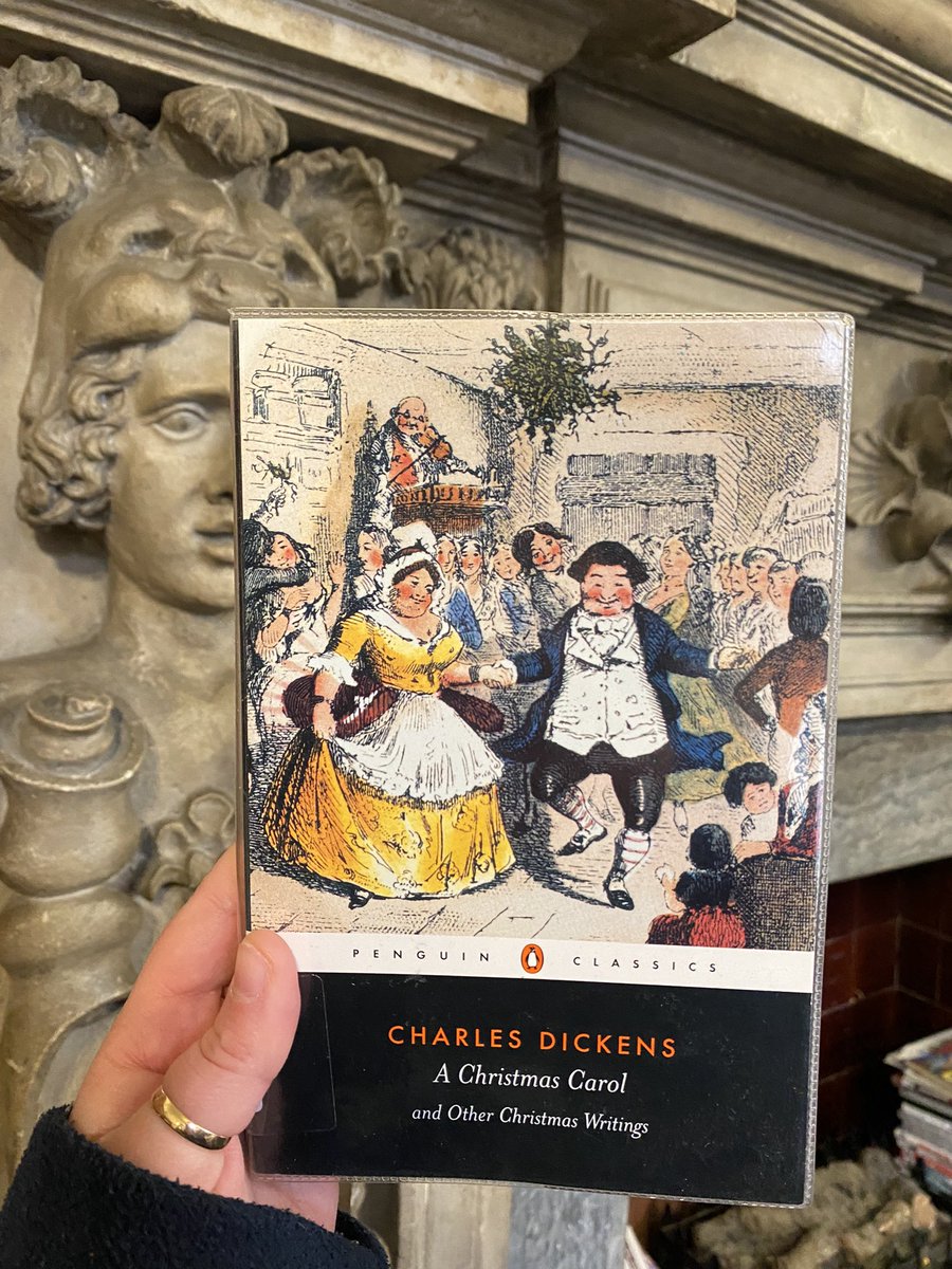 Our Reading Group loved this month’s book ‘A Christmas Carol’ by Charles Dickens 📖 We meet on the last Thursday of each month and have a great chat, as well as have drinks + biscuits! ☕️🍪 Why not ask to join us next time you visit?😄 @LDNLibraries @Royal_Greenwich @Better_UK