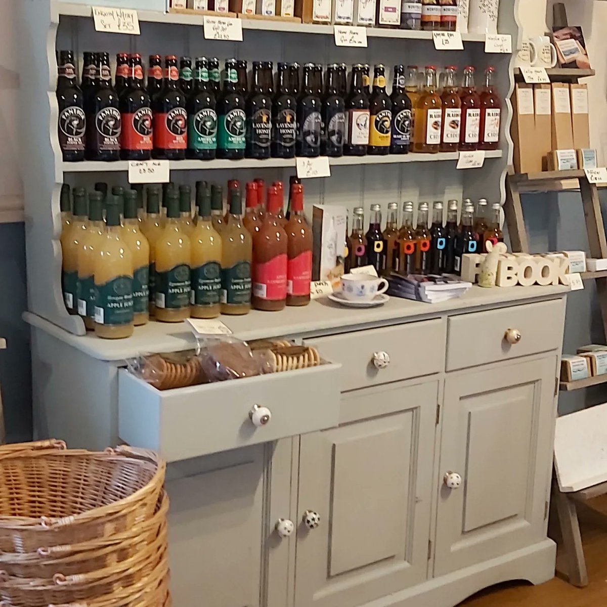 CoffeeandCocktails tweet media