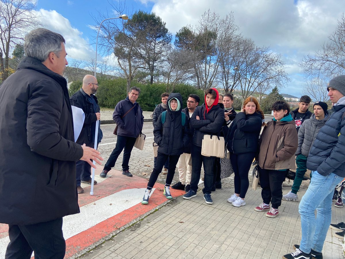 EOCLALABORAL's tweet photo. JORNADA DE FORMACIÓN EN MATERIA DE ACCESIBILIDAD UNIVERSAL : I.E.S. UNIVERSIDAD LABORAL : 17 DE ENERO DE 2023
El pasado día 17 de Enero de 2023 se celebró en el I.E.S Universidad Laboral de Cáceres una Jornada de  de accesibilidad universal.
#Accesibilidad
https://t.co/4U5TXSBQ9C https://t.co/wkeEMDaO9L