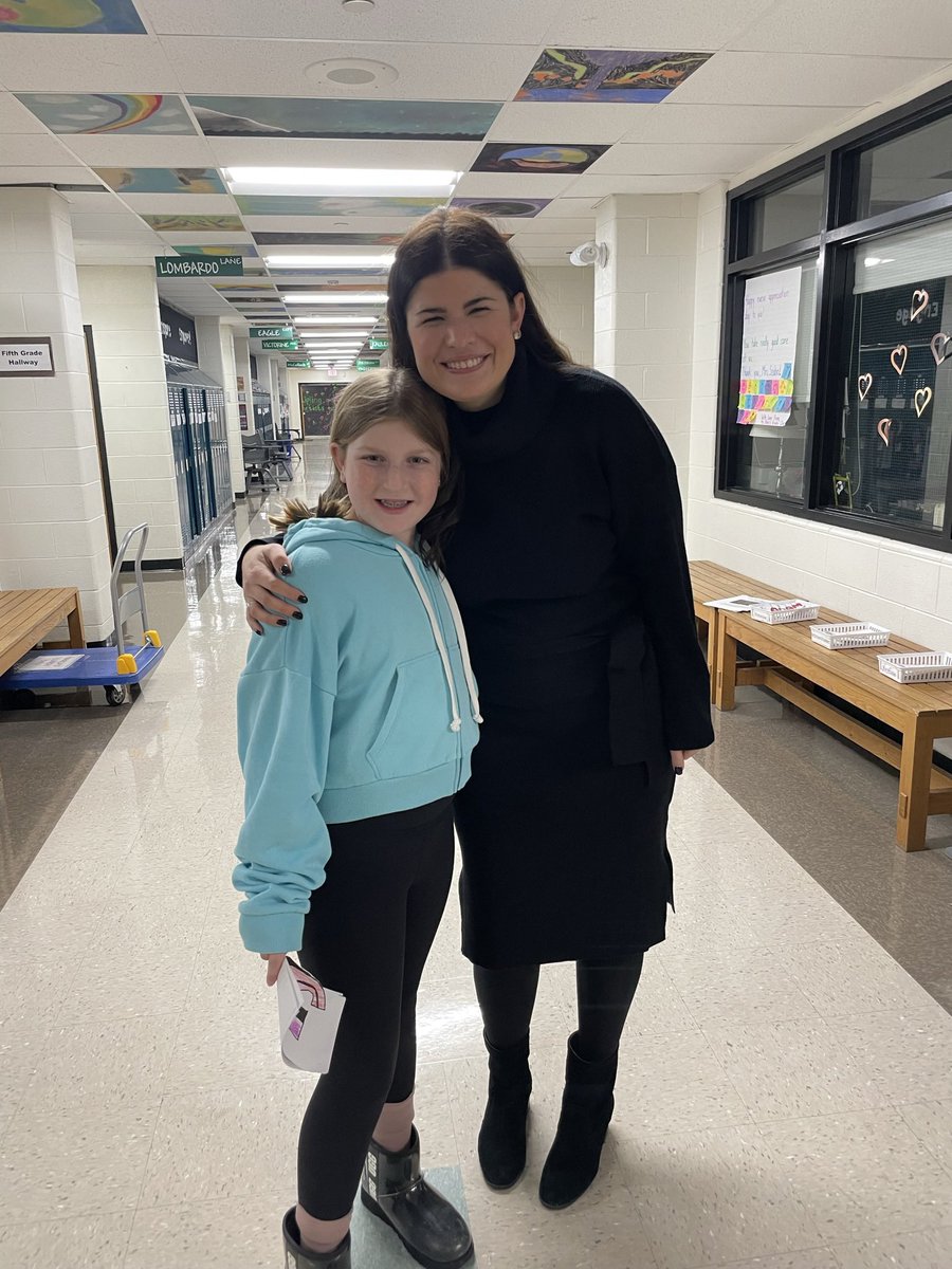 Dana Schnurman tweet media