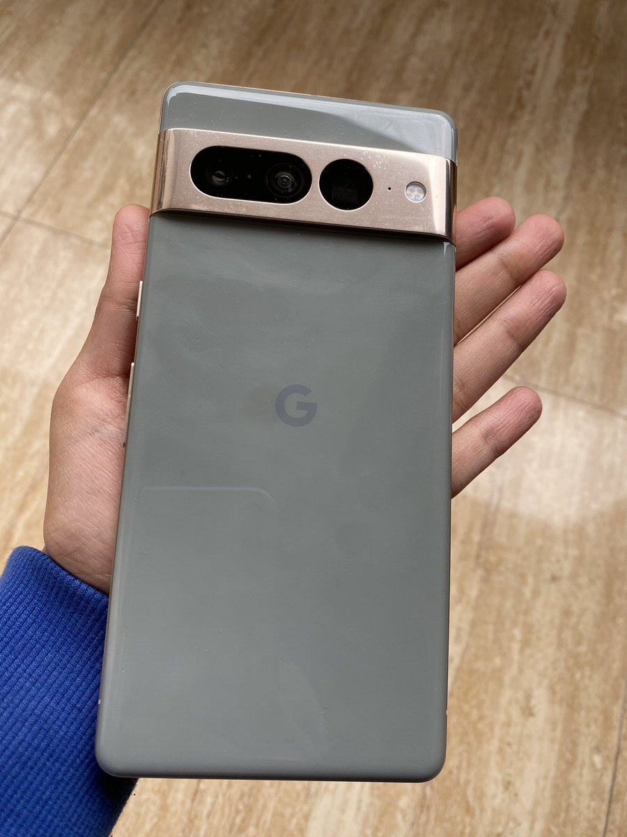 ng1920's tweet photo. I’ve purchased the @googlepixeI 7 pro from @Flipkart on 16 jan &amp; they’ve sent me damaged phone with scratches on the screen. I’ve raised the complaint on the same day about the scratches. They’re not taking any action nor they’re replying on this. I’m sharing pic @_Kalyan_K https://t.co/NIq8uFLNxl