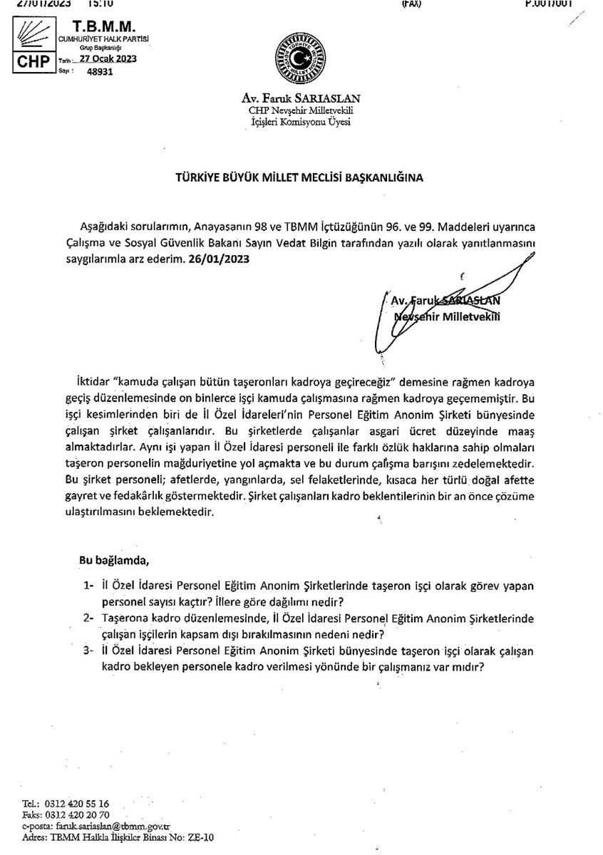 İktidar kamuda çalışan taşeronları kadroya geçireceğiz demesine rağmen kadroya geçiş düzenlemesinde on binlerce işçi kadroya geçememiştir. Çalışma ve Sosyal Güvenlik Bakanı Sn. <a href="/vedatbilgn/">Vedat Bilgin</a>’e taşeron işçilere ne zaman kadro verileceğini sorduk.
#TaseronaKadro  
#Taseronkitekadro