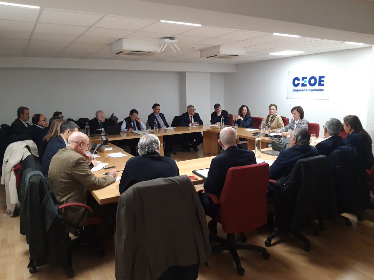 📢📢Hoy se está celebrando una reunión de #asesoresjurídicos colegios #AFColegiados y @CgcafeAaff, para debatir y unificar criterios sobre temas de máxima actualidad en #comunidadesdepropietarios y #arrendamientosurbanos y profesionales.