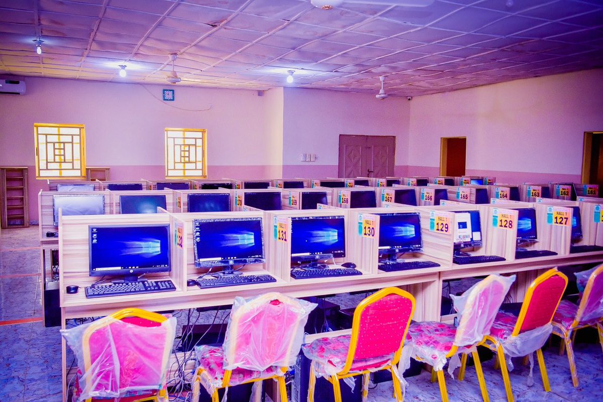 Rayyan_Tukur's tweet photo. As a local government chairman @BashirSZuntu has constructed a kaduna state vigilante service outpost in Zuntu, he has made procurement and distribution of mobility equipment (Toyota Hiliux &amp; motor cycles to security agencies for the development of Kubau. 

#KubauProjects https://t.co/a2oam66nNp