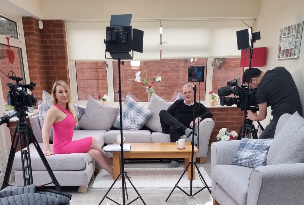 MPLeeAnderson69's tweet image. Watch out for my new venture. #FakeMP on @homepornking soon. 
'Auditioning' prospective knockers at home, will beat #faketaxi anyday.