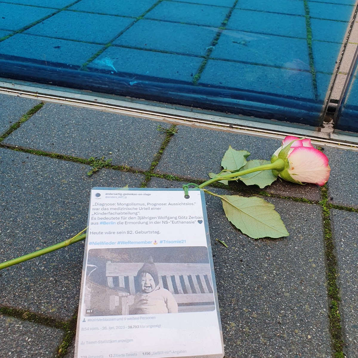 andersartig-gedenken-on-stage tweet media