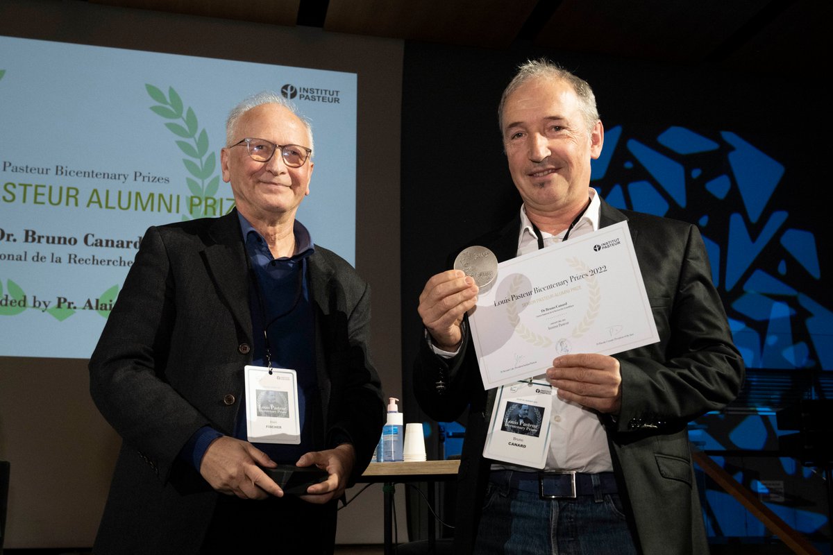 institutpasteur's tweet photo. 🌿 Senior Pasteur Alumni Prize #Pasteur2022
Bruno Canard, Director of research at @CNRS
Field: introduction of viral structural genomics as a scientific field targeting functional enzyme domains from viral non-structural proteins (5/7) https://t.co/b0SvXPTDZZ