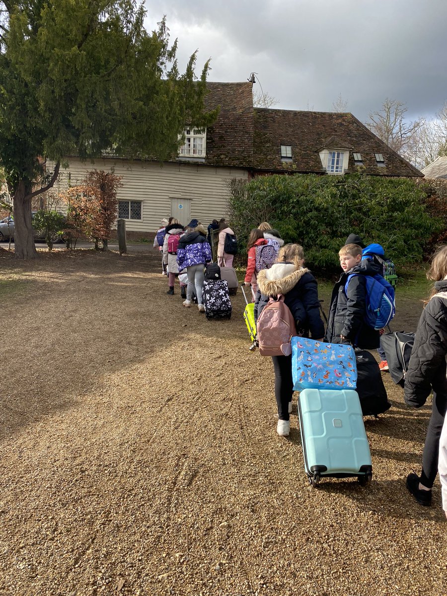 We are on the coach and heading back to Maldon. Flatford has been amazing. Lots of new and exciting experiences. Well done everyone. You’ve been awesome!