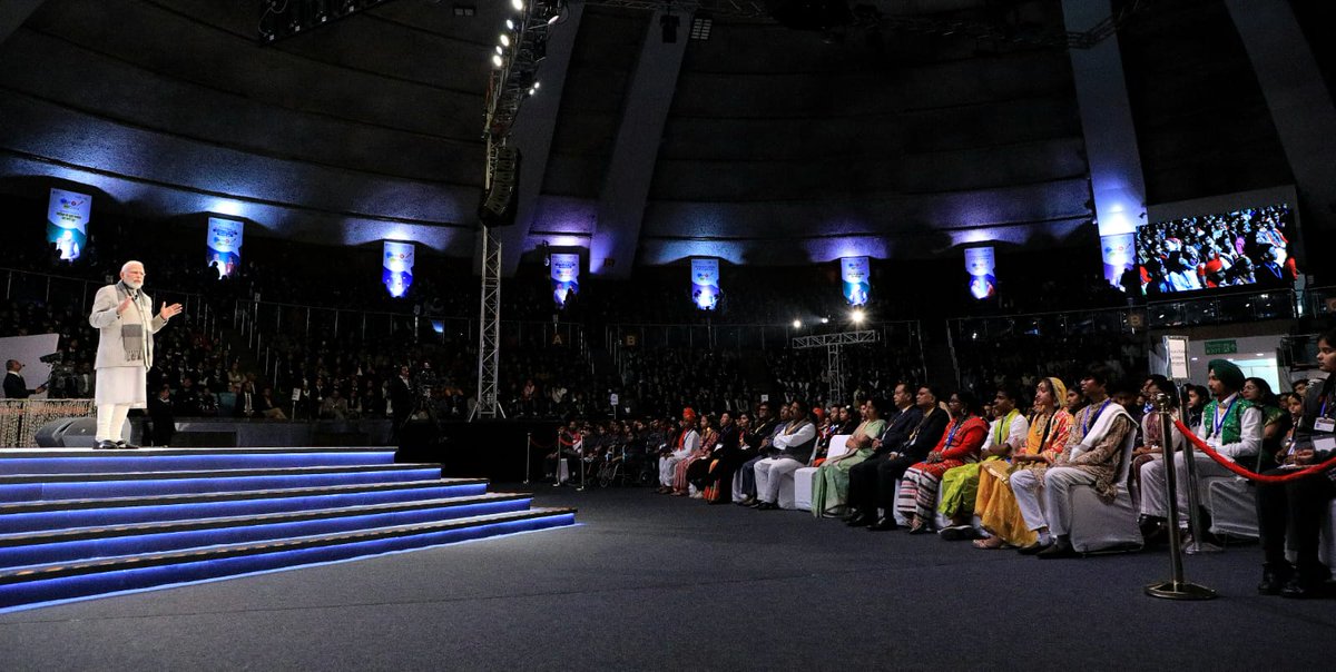 EduMinOfIndia's tweet photo. .@EduMinOfIndia congratulates all the students, parents &amp; teachers on their participation in the most-awaited &amp; everyone’s favourite interaction #ParikshaPeCharcha2023 with Hon'ble PM Shri @narendramodi and making it an astounding success. 

#PPC2023 #ExamWarriors https://t.co/RkMyow3YaT