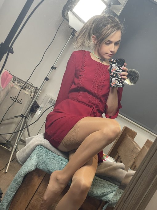 Shooting customs and some new content for my official site today ! Xx https://t.co/tuid5FCcbj<a href="/tag/mvsales"class="tags"><span>#mvsales</span></a>