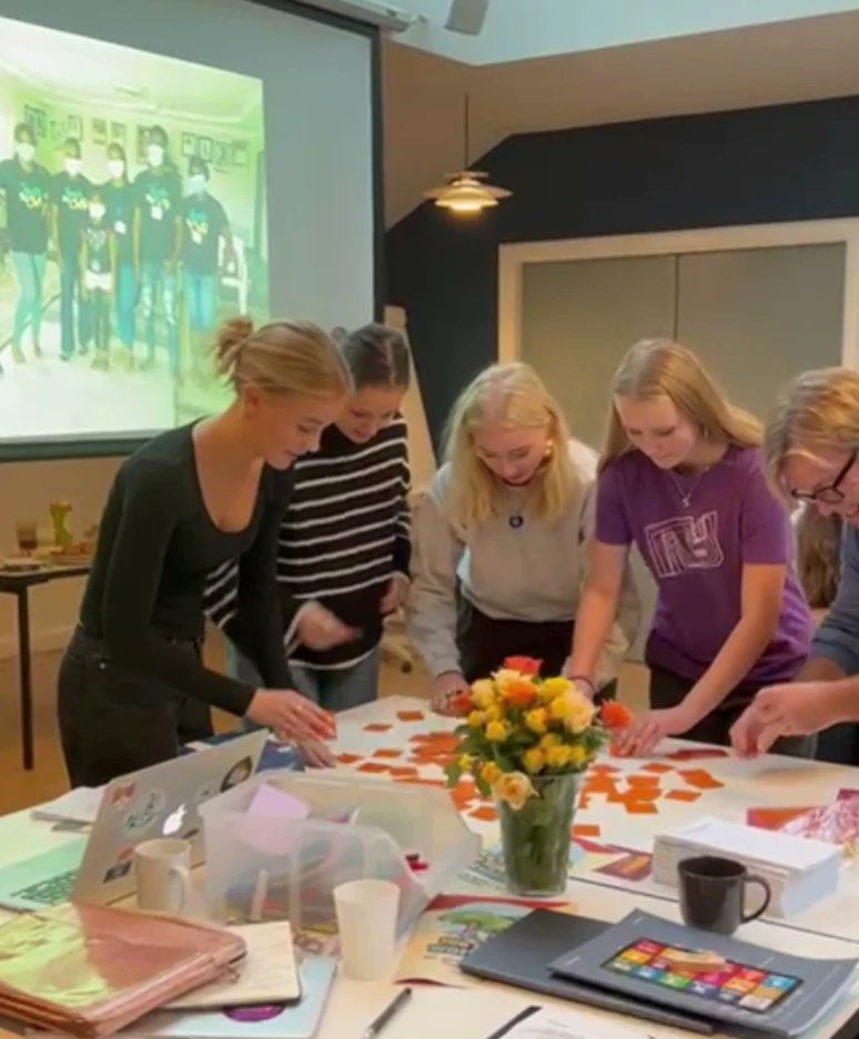 At the SDGs workshop for schools in the Frederiksborg area of Copenhagen organised by <a href="/crossingborders/">Tina Luz</a>.dk for students from the SDGs clubs designing development projects. 
#nonprofit #nongovernmentalorganization #education #sdg4qualityeducation #nigeria #impact #innovation
