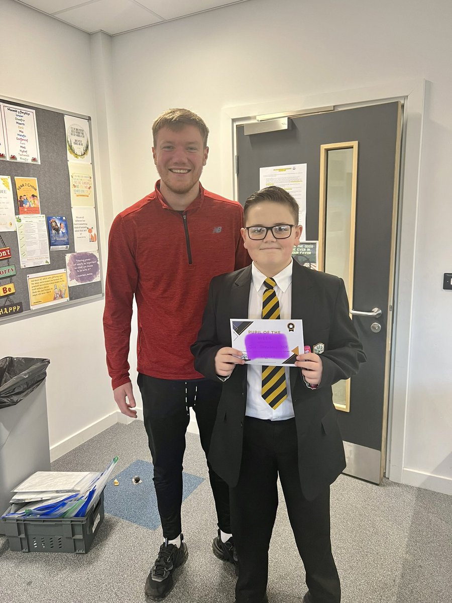 Miss_theatrical's tweet photo. Award winners in year 7 @EthosValuesPHS @PencoedtreHS https://t.co/nefkYU2pET