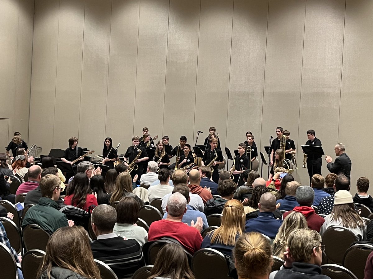 Having an amazing time <a href="/ILMEA1/">Illinois Music Education Association</a> #IMEC2023. Coming back with tangible ideas to take to my classroom next week! 
#musiced #21learns #elementarymusic #generalmusic #littlescanrockittoo