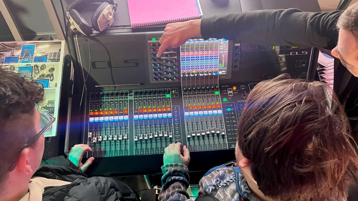 ips_impact's tweet image. We had a great day at @ProdFutures On Tour in Nottingham this week, talking to people about #eventjob opportunities within IPS and the wider industry. 

More details about our summer staff placement scheme here: ips.co.uk/company/vacanc… 

 #careers #startingout #eventjobs #jobs