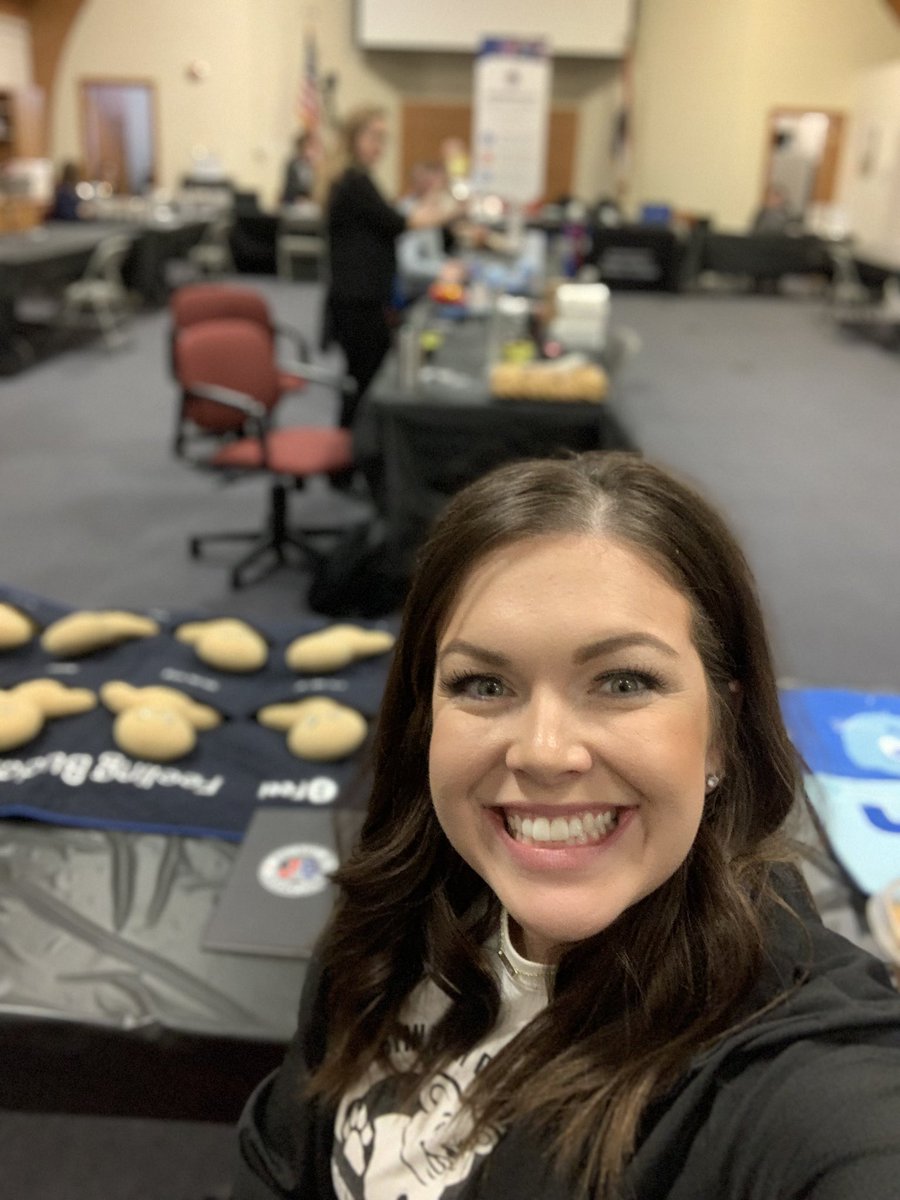 SouthwestECC's tweet photo. Career Fair! Are you interested in @JCSchools_ early childhood school?! Calling all SPED teachers, PreK teachers, preschool teachers, and PAT educators! Must love kids! Must be amazing! #littlestlearners #startswithswecc https://t.co/kWDNscYdUh