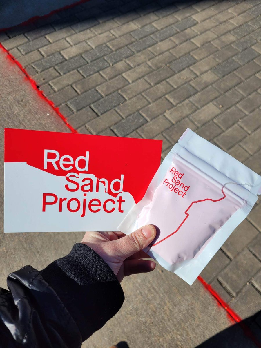 unitedwayplains's tweet image. Today the Wichita Children’s Home held an event at the Keeper of the Plains to bring awareness for #HumanTraffickingAwarenessMonth. 
The #RedSandProject raises awareness about vulnerabilities that can lead to human trafficking and exploitation.