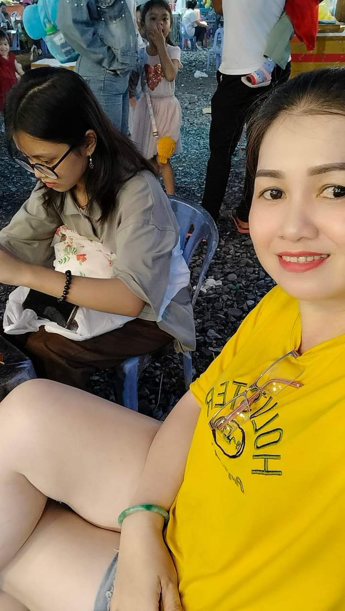 vợ chồng bích hậu hồng thuận tweet media