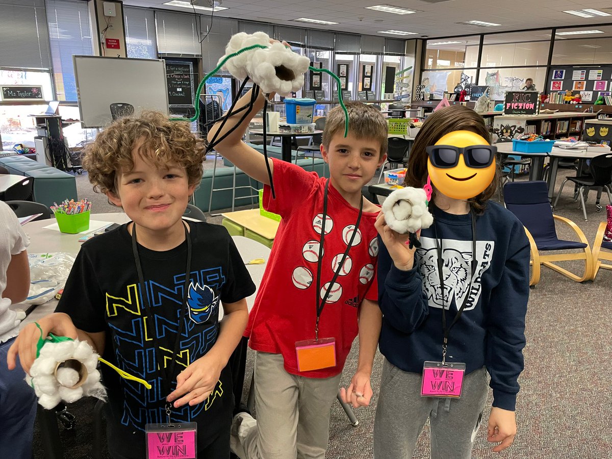 LES_Librarian's tweet photo. Wildcat Engineers Win! WE WIN time has officially started and these 4th graders are busy creating. @TISD_Libraries @TISDLES1 #STEAMP #PLAYFULCLASSROOM https://t.co/3nwF5dkukz