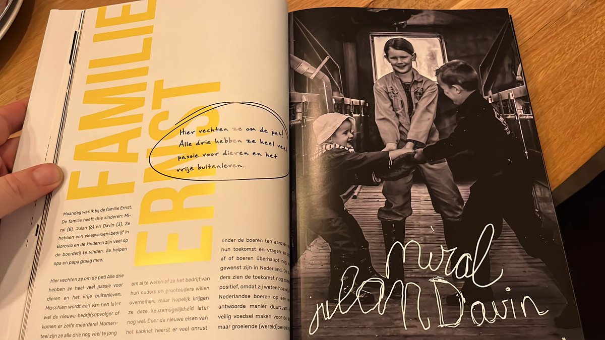 nandoernst's tweet photo. Puur, meelevend en emotioneel. Zo deed @lientje1967 vanmiddag haar speech in #Haarlo na de uitreiking van het eerste exemplaar van het boek #metdepetrond. Aangrijpende verhalen en fraaie foto's van plattelandsjongeren, beoogd opvolgers, waaronder de onze... https://t.co/3MbZHkA5zt