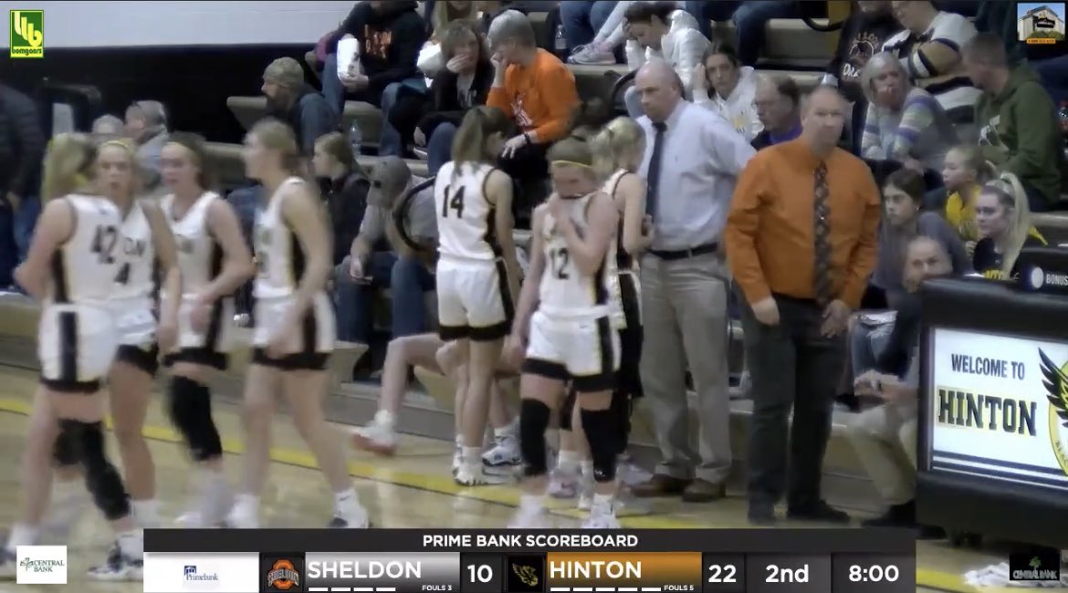 midwestsportstv's tweet photo. 3️⃣0️⃣0️⃣‼️
One of the BEST in the Business!
Coach Matt Leary goes after win 300!
tonight vs HMS 
Watch Coach Leary and his 1Oth ranked Blackhawks at 6 pm on https://t.co/rAXi7moLoM

@HintonSchool @HintonGirlsBB @IAsportz @NXTPROIA @Go_Bound https://t.co/rcjrbQmnPY