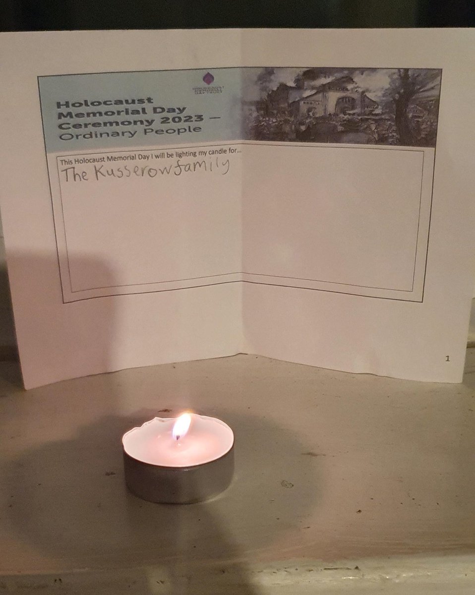 #lightthedarkness #holocaustmemorialday