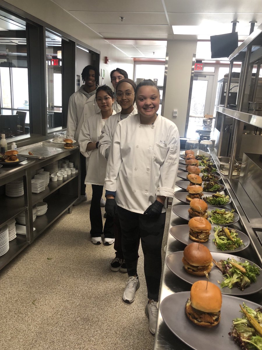 DrBHOHS's tweet photo. #HowardPride Culinary students spent the day in the Culinary kitchens at HCC today making Chicken Katsu and salted caramel brownies. Yum! https://t.co/fg4I11LtEp