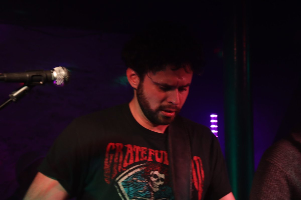 A sentimental dreamy theme of the fairy tales we grew up on, from album art to the melodies and...

Follow for more:
rockeramagazine.com/dream-bed-by-d…

#folktronica #folk #experimentalmusic #electrofolk #electronica #folkmusic #neofolk #indietronica