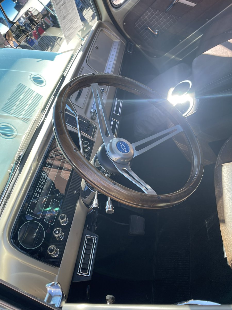 RixhGannon's tweet image. My pops the real #EnRouter 📦🏆