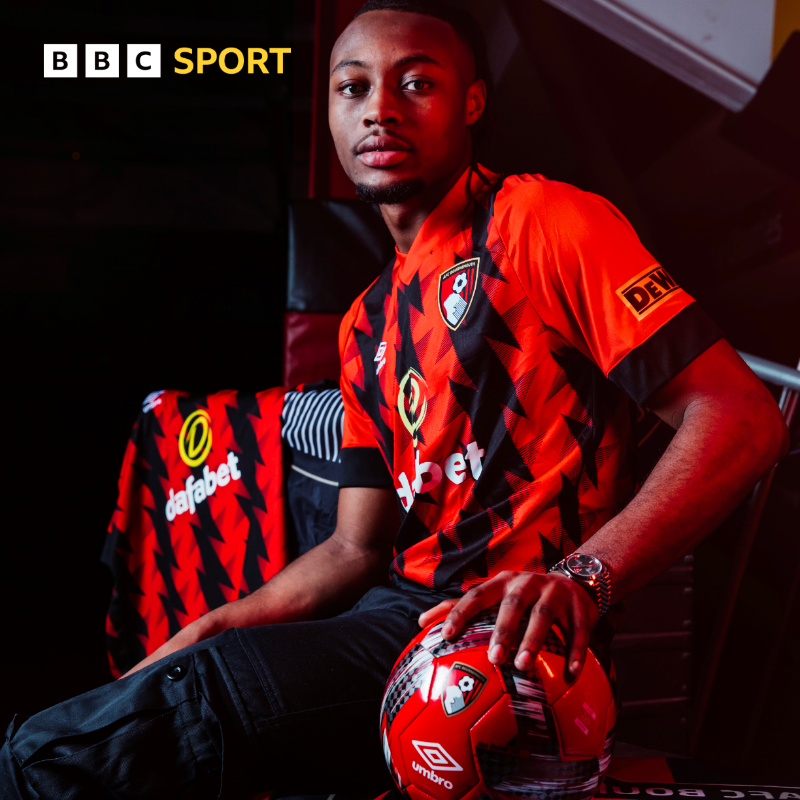 BBCSport's tweet photo. Done deal ✍️

#BBCFootball