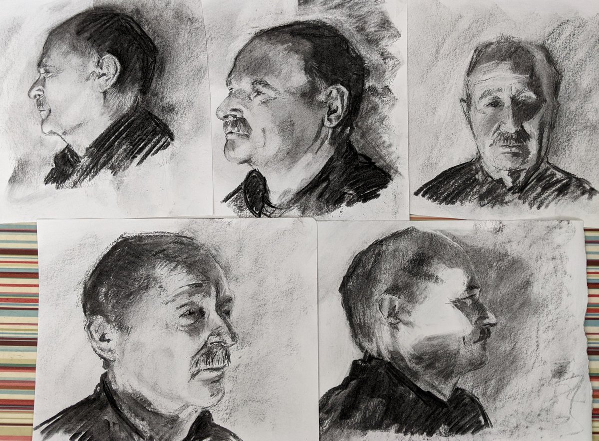 HBArtscotland1's tweet photo. Another excellent day fully immersed in the Royal Drawing School, Online Drawing Development Year. I'm into week 2 and I've never been so challenged, inspired, exhausted, excited, frustrated...it's amazing.
#ODDY23 #sketchjanuary #portraiture https://t.co/Ng9OZ0IHvd