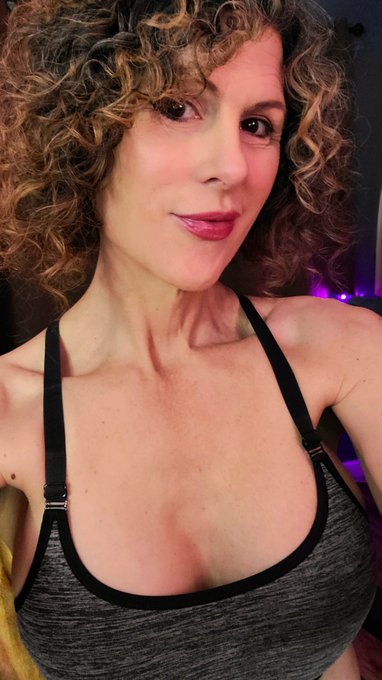 Looking sporty today on cam!    https://t.co/OznQqXSZPf https://t.co/CaIYlPDocy<a href="/tag/clip"class="tags"><span>#clip</span></a><a href="/tag/chastity"class="tags"><span>#chastity</span></a>