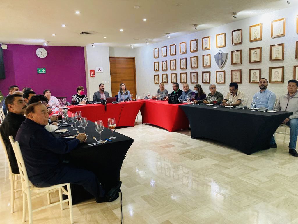 Cámara de la Industria del Hule y Látex tweet media