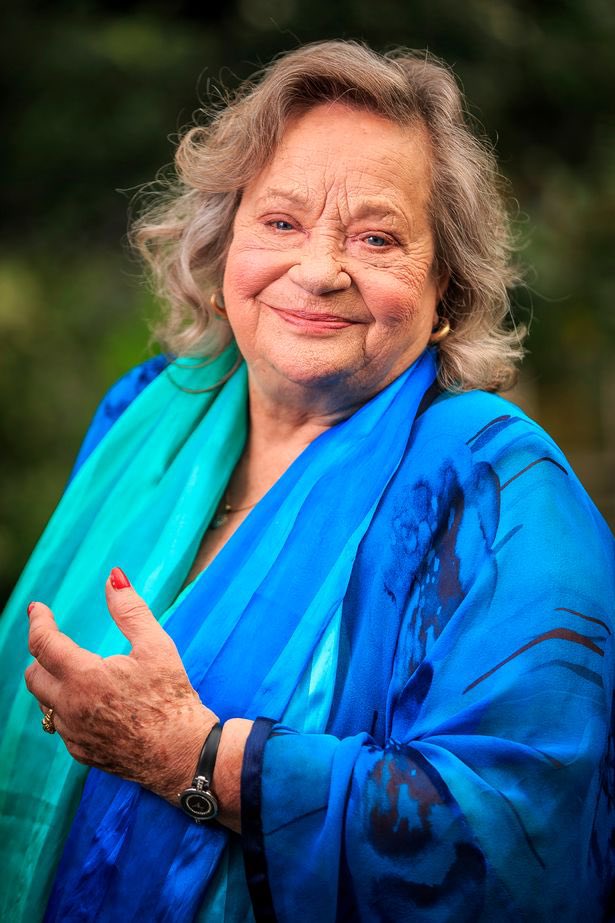 CultOfBritCom's tweet photo. God Speed Sylvia…
#RIPSylviaSyms
#IceColdInAlex #TheBigJob #ThePunchAndJudyMan #TheQueen
#Rev #ExpressoBongo #MyGoodWoman #DoctorWho #AtHomeWithTheBraithwaites #IsAnybodyThere #Eastenders https://t.co/M6NV1sj232