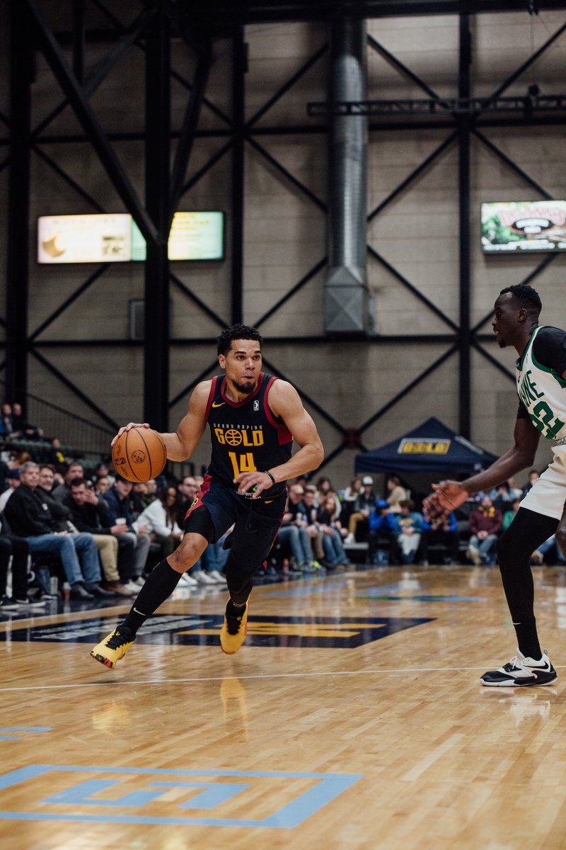 NBAGrandRapids's tweet photo. BURK is B-A-C-K 🤩 @MBtrey4 https://t.co/LX4uZ1olvG