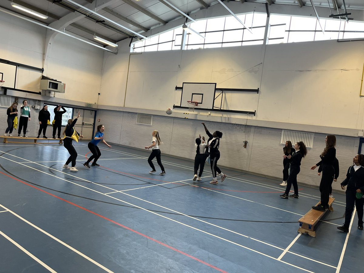 WHS_PEDept's tweet photo. 11S1 - @MrAylesPE Girls Indoor Recreation class in action during todays Benchball Tournament 🤾🏻♀️
#WeAreWoodcote #ASPIRE #COREPE https://t.co/gmKZ0leUwW