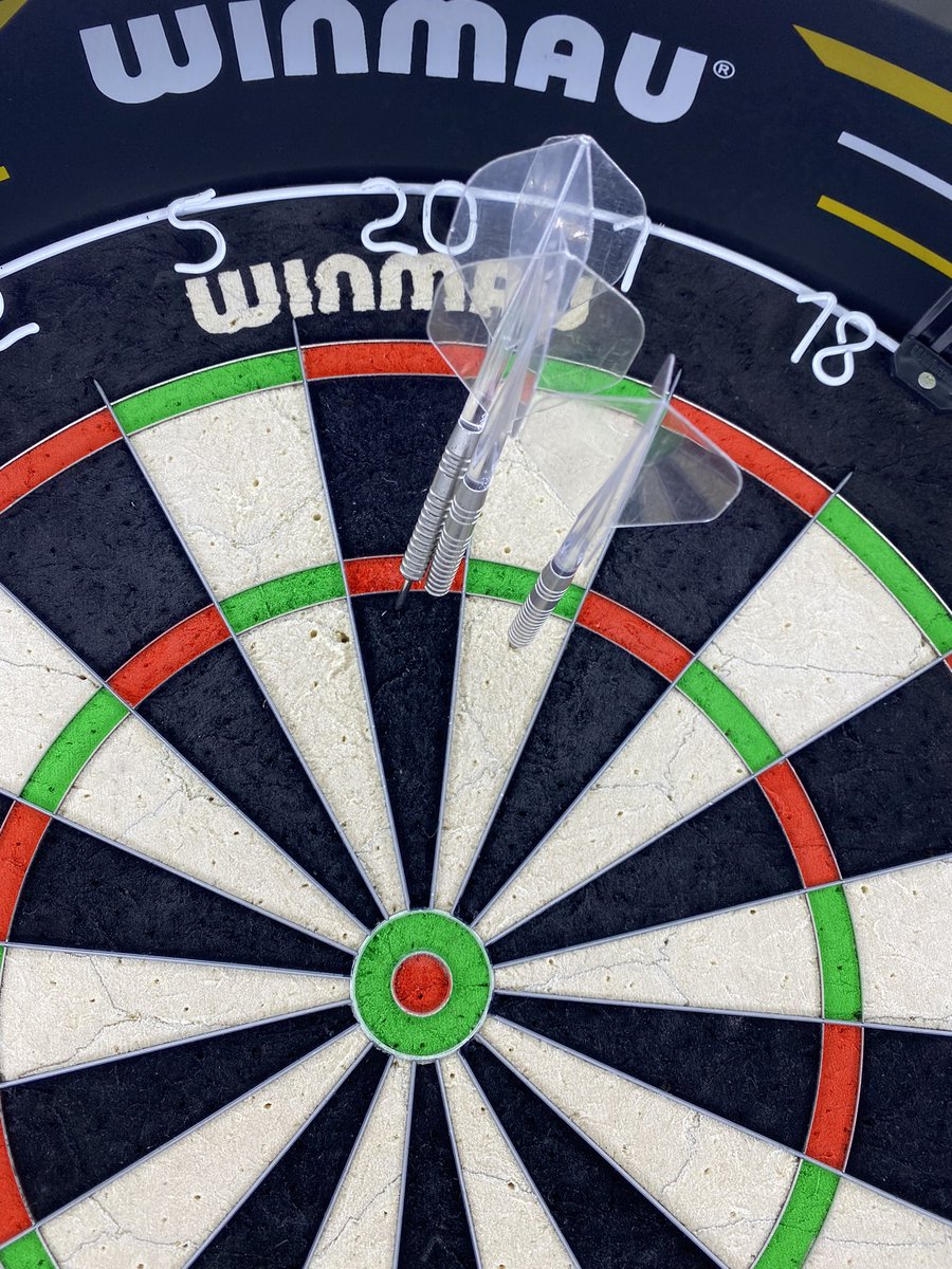 davidatkin92's tweet photo. @WKD_NFT @AdamGawthrop @JackBowman501 @tracywooduk @aGood3rdLeg @KevinVinnie2 @crainie_kevin @ScottishLadDC @Machiaveli1980 @premier_darts @cheggs1978 @boultonchris88 @WeeMan170 @DMBDARTS180 @JamesHo67179629 @BojidarValchev_ Good old 41 #1st3 https://t.co/w9yfAsdWRR