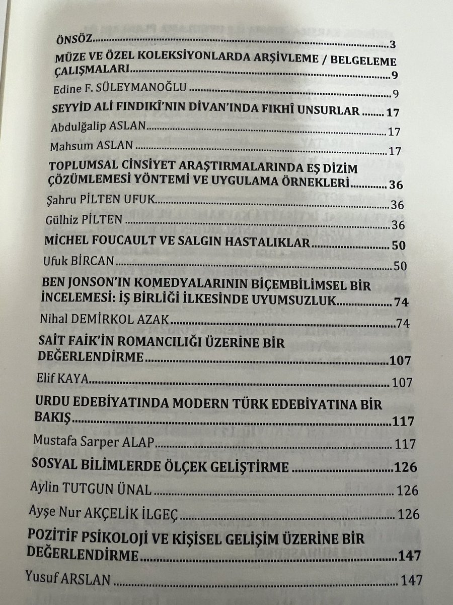 AyseAkcelik's tweet photo. Editörlüğünü Doç. Dr. Yusuf Arslan hocamın yaptığı ve birbirinden değerli akademisyen ve uzmanların katkı sağladığı kitabımızın okuru çok olsun, literatüre katkı sağlaması dileğiyle. Süreç boyunca yanımda olan ve yol gösteren Doç. Dr. Aylin Tutgun Ünal hocama çok teşekkür ederim. https://t.co/kjwX93BuLD