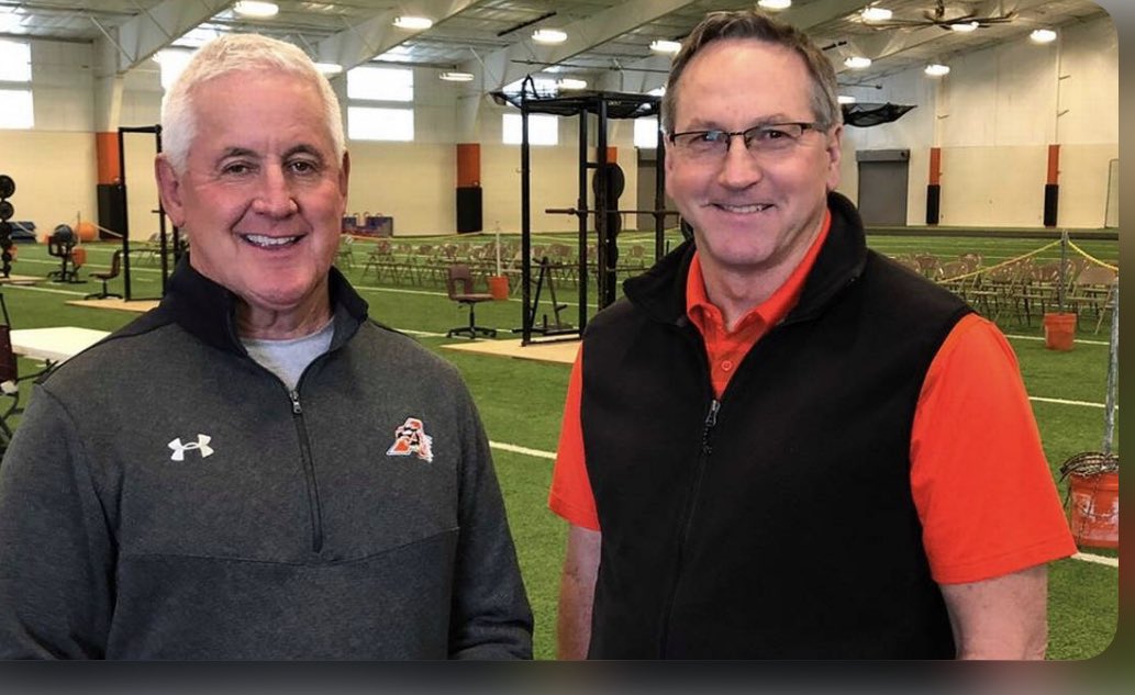BREAKING 🚨 

Aledo HFC Tim Buchanan and AD Steve Wood will retire at the end of the school year. Asst coach/OC Robby Jones will be the next HFC at Aledo. 

Buc/Wood combined to win UIL record 11 state titles in 30 seasons as Aledo head coaches. Buc went 281-58-3. #txhsfb