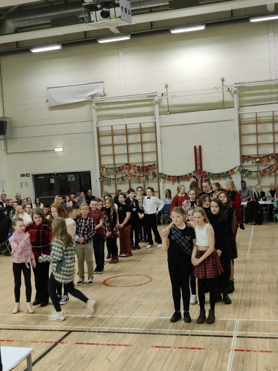 P6 hosted a fabulous evening of entertainment for the Burns Supper last night. We are so proud of your hard work over the past few weeks. Well done everyone! ⭐️
