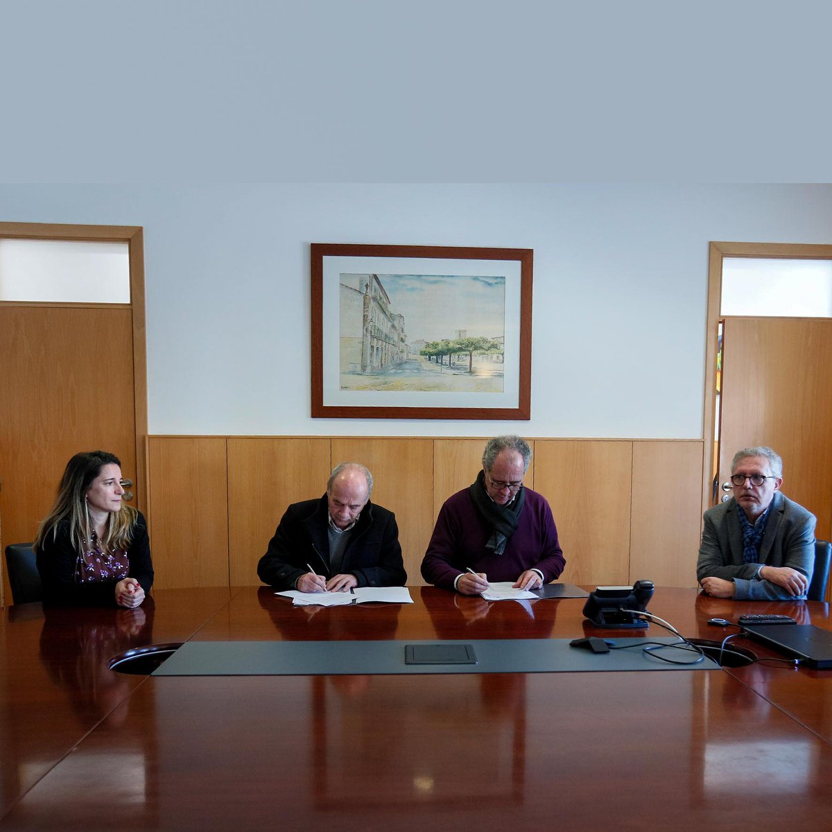 mun_melgaco's tweet image. Assinámos um protocolo de colaboração com o @ipvc_twit, com o propósito de fortalecer a parceria estabelecida no âmbito da dinamização do Núcleo Tecnológico para a Sustentabilidade Agroalimentar (#NUTRIR) 😊

#MelgaçoTem #Melgaço