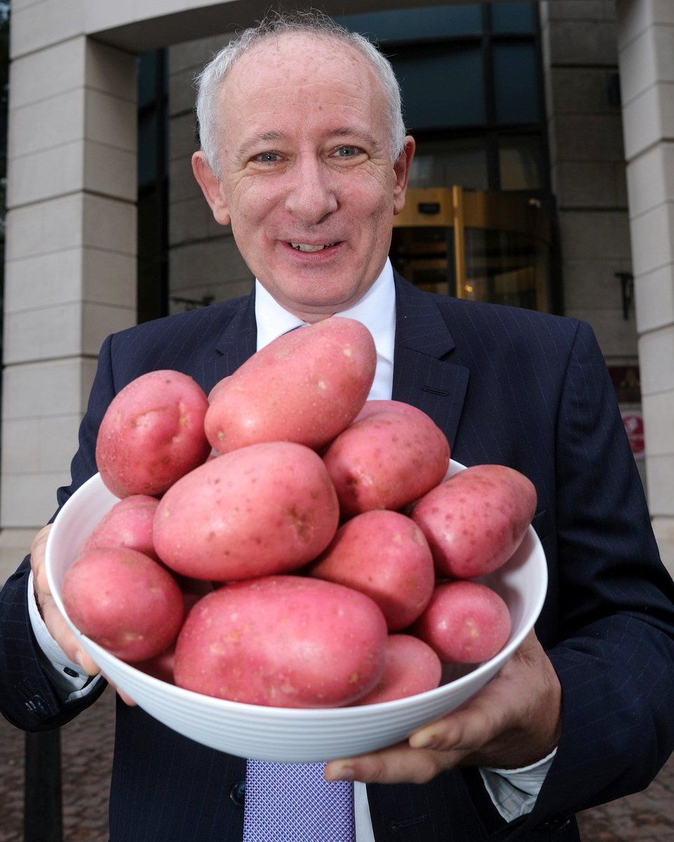 Sam Butler MBE (@dukeschomberg) on Twitter photo Major US research finds potatoes healthy and nutritious vegetable boosts local producers <a href="/WilsonsCountry/">Wilson's Country</a> in Portadown #lovelocalveggies Major US research finds potatoes healthy and nutritious vegetable boosts local producers <a href="/WilsonsCountry/">Wilson's Country</a> in Portadown #lovelocalveggies