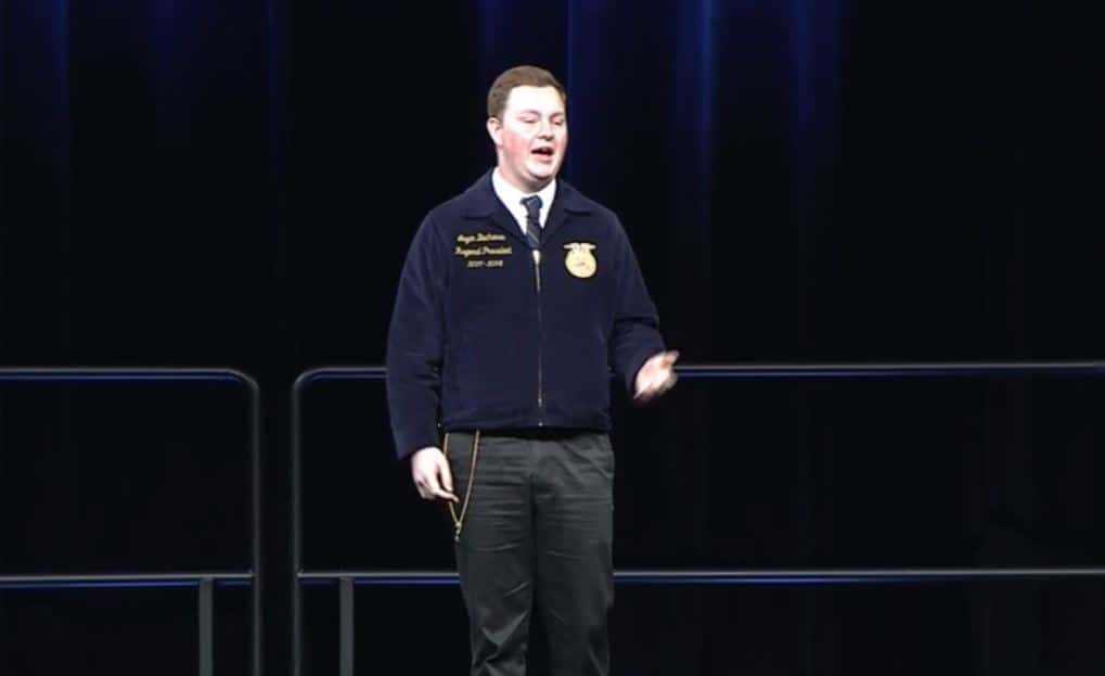 Did you know that you can overcome the fear of public speaking by developing improvisation skills? Check out FFA New Horizons and learn our go-to tips, tricks, and exercises that will help build your improv skills and make you a better public speaker– ffa.org/ffa-new-horizo…