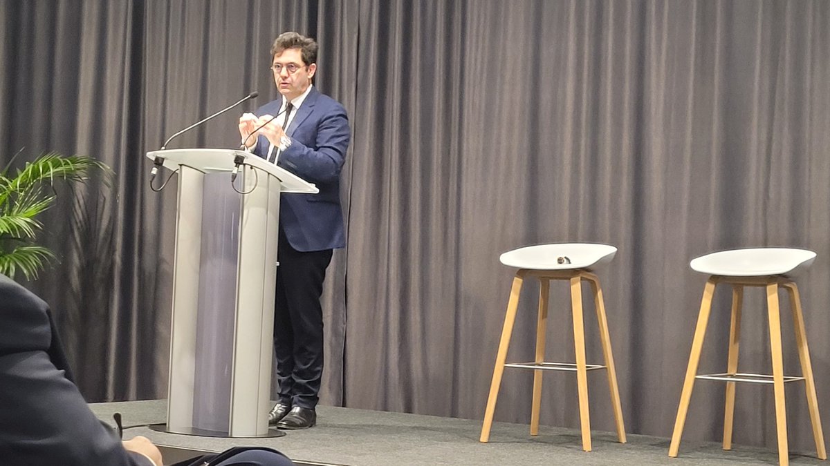 Entreprises & Cités (@e_cites) on Twitter photo "L'acte d'embauche n'est guère différent d'un investissement. Il doit être important et durable, et inclure les #invisibles dans l'intérêt de vos entreprises" <a href="/prefet59/">Préfecture de la région Hauts-de-France et du Nord</a> <a href="/reseaualliances/">Réseau Alliances</a> <a href="/MEDEFLM/">Medef Lille Métropole</a> "L'acte d'embauche n'est guère différent d'un investissement. Il doit être important et durable, et inclure les #invisibles dans l'intérêt de vos entreprises" <a href="/prefet59/">Préfecture de la région Hauts-de-France et du Nord</a> <a href="/reseaualliances/">Réseau Alliances</a> <a href="/MEDEFLM/">Medef Lille Métropole</a>