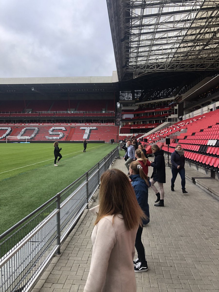 Vandaag bij het Symposium Implementatie Sport en Bewegen. Hoe krijg je mensen in beweging? Belangrijkste leerpunten #implemeterenkunjeleren tot op een bepaalde hoogte. #Focus aanbrengen. En houd je mensen in beweging #borging