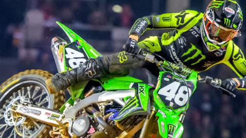 TurkeyFryerDude's tweet photo. Is it too early to predict #SupercrossLIVE #Anaheim2 winners, and debate why it will be Macadoo and Webb?
#TripleCrown https://t.co/OJQ7ek91zj