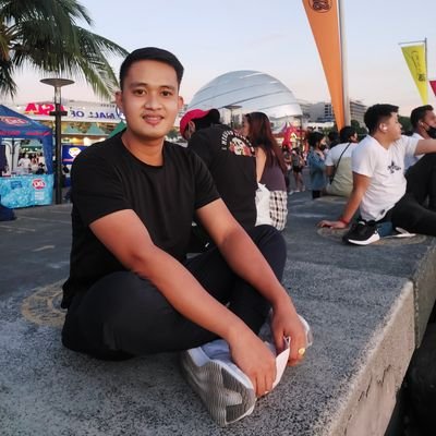 Spagoer101's tweet photo. @Horizons_Spa @Horizons_Omar Ready na po ako sa challenge ng ultimate massage hehehe very sensual pala tong ultimate massage nila mga 70% sensual massage Very friendly si omar and magalang at medyo pilyo hehehe and marunong at magaling magmasahe kaya happy nanaman po tayo 📷 #ctto https://t.co/Q0RGYT91Mq