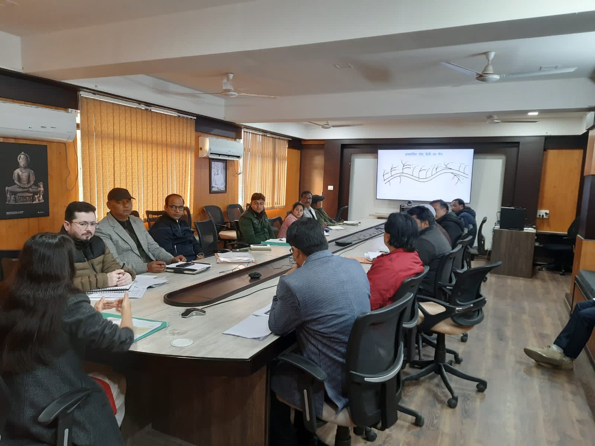 FIUALM_USGCF's tweet photo. आज दिनांक 27/01/2023 को जिलाधिकारी महोदया अल्मोड़ा की अध्यक्षता में goat vally के क्रियान्वयन के संदर्भ मे बैठक का आयोजन किया गया। बैठक में FIU Dr. रोहित प्रभात और USGCF से R. S. नितवाल और CVO Almora, REAP DPM उपस्थित रहें
@aviddn
@mdusgcf
@SANJAYK47559742
@UswdbCeo
@pashudhanUK https://t.co/NDRlQXUket