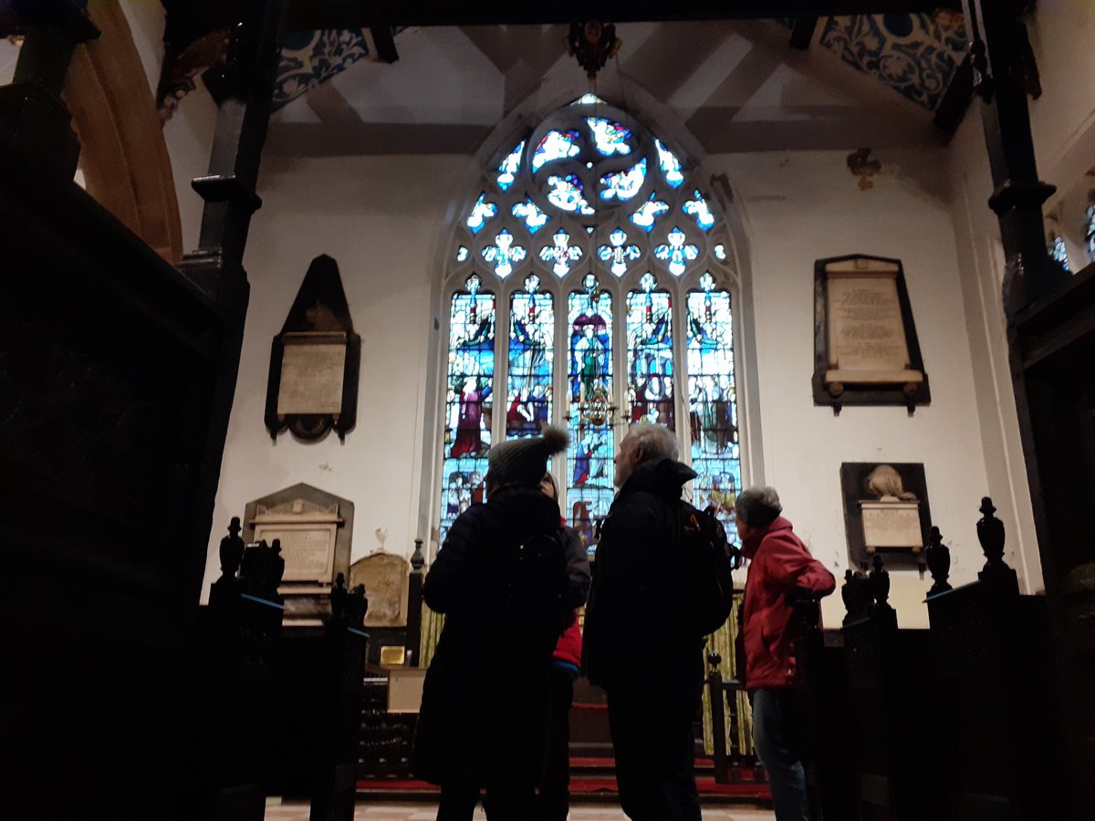 TCVGreenGymLds's tweet photo. The Pudsey Wellbeing Charity walking group walked around the historic area around St Johns Church in Leeds city centre. We were lucky enough to be let inside for a look around. #leedshistory #walkinguk #leedswalks #JoinInFeelGood @TCVtweets https://t.co/2lx4Uj49KL