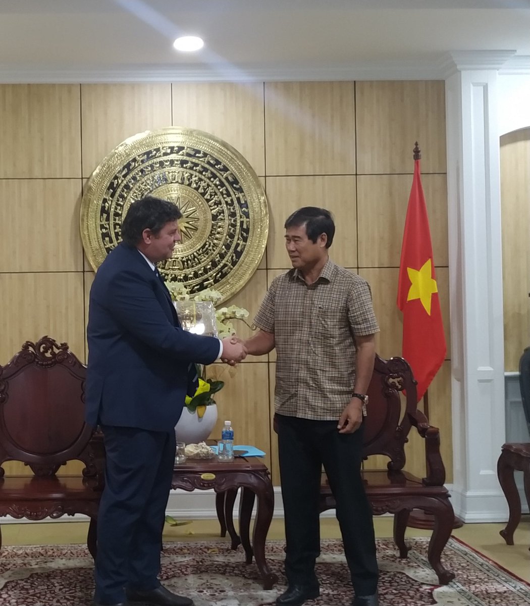 jononewby's tweet image. 🇻🇳 #TayNinh #Provincial #Peoples #Committee. 🇻🇳 Excited to hear the leadership committed to #longterm #strategic #research to maintain #productivity &amp;amp; add value to #cassava production and processing in the Province. @CGIAR @BiovIntCIAT_eng